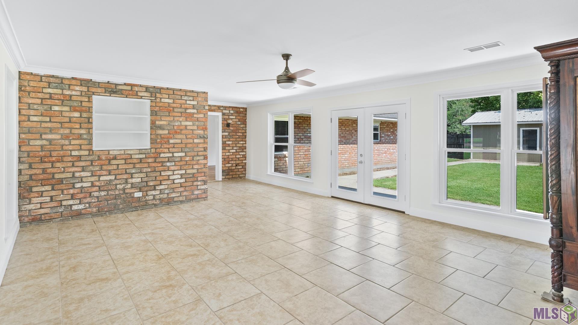 14430 Roddy Road Gonzales, LA 70737 - Photo 8 of 30 sun room