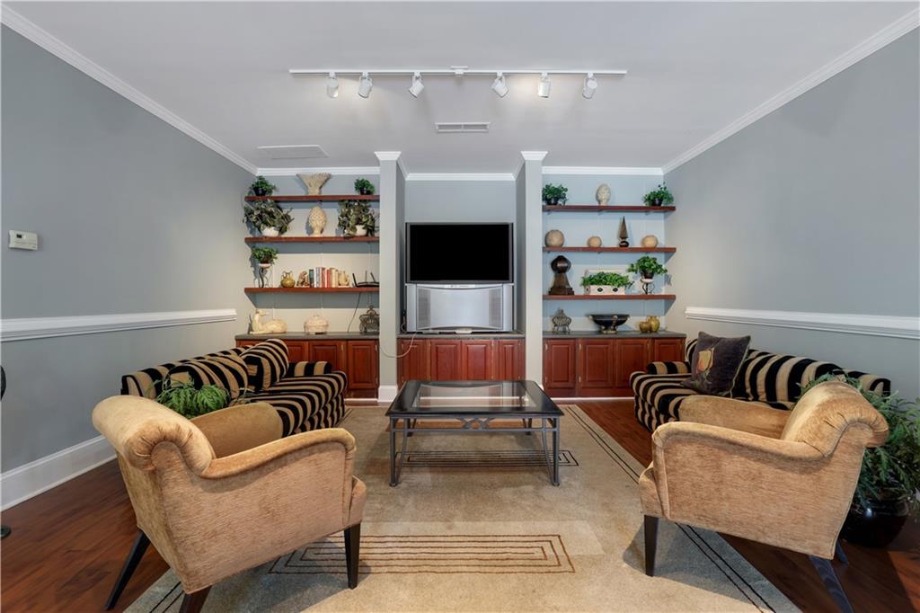 2700 Pine Tree Road Northeast, Unit 1017 Atlanta, GA 30324 - Photo 44 of 48 Gallery Image 44