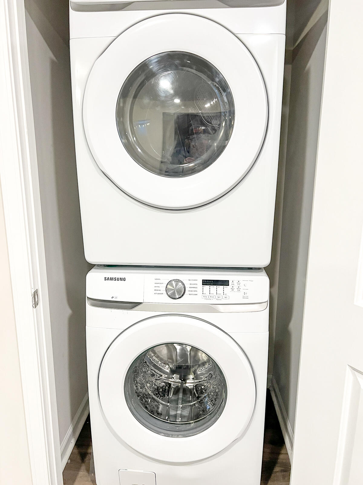 1286 Warrens Way Manning, SC 29102 - Photo 12 of 14 Washer & Dryer