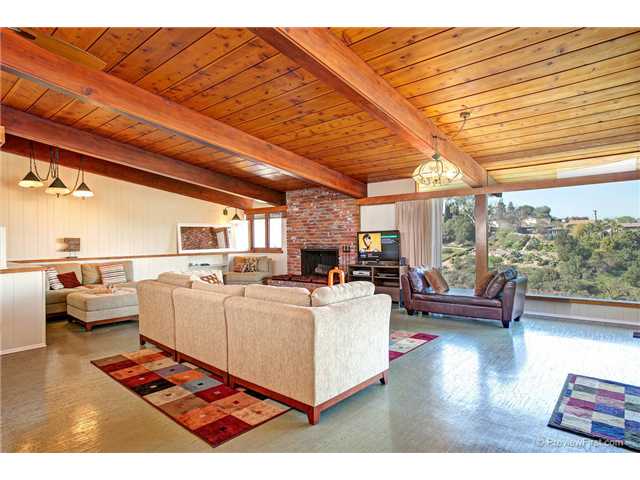 5476 Redding Road San Diego, CA 92115 - Photo 9 of 25 Gallery Image 9