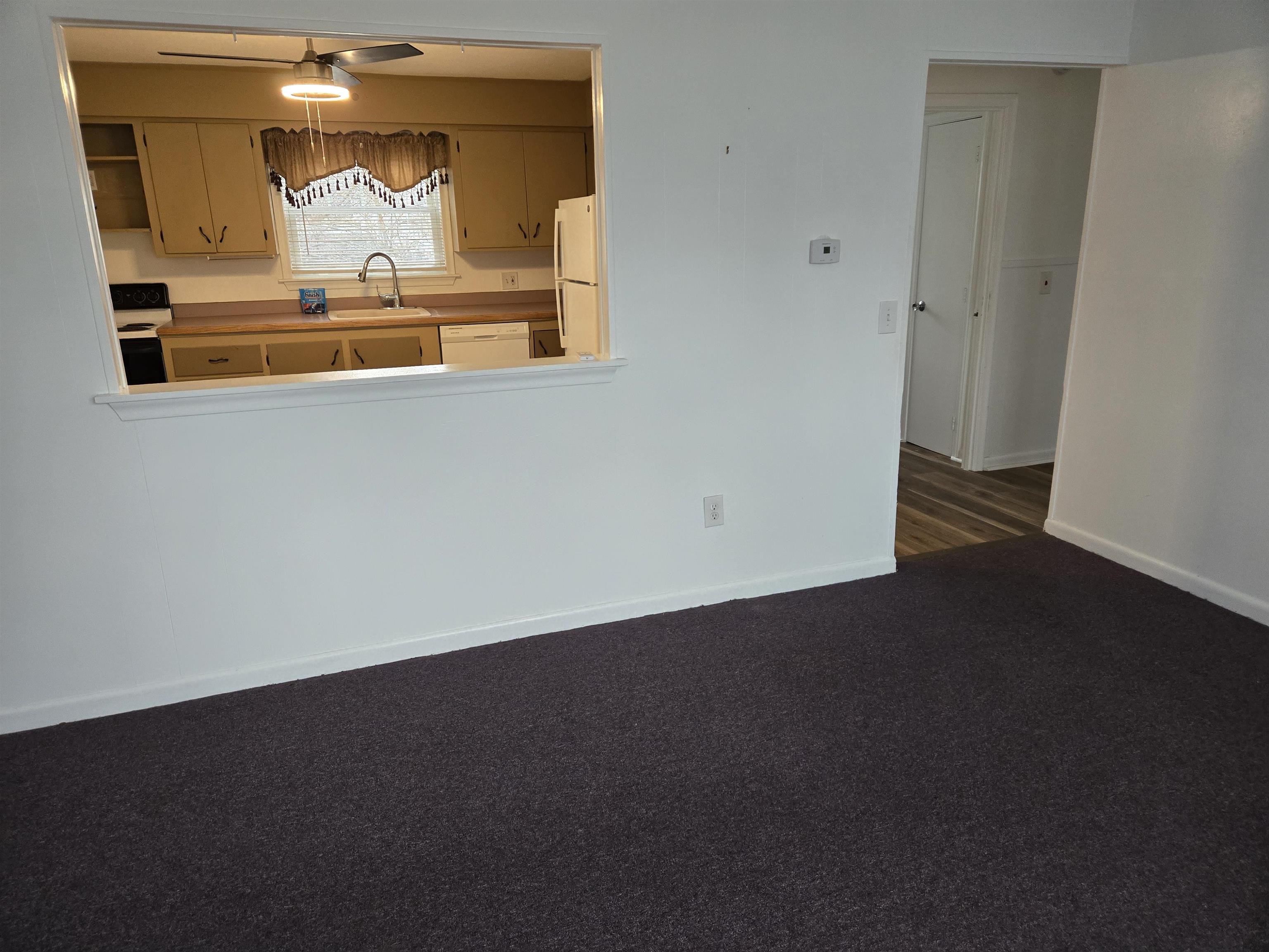 137 Waterman Street, Unit 1 Manchester, NH 03103 - Photo 3 of 7