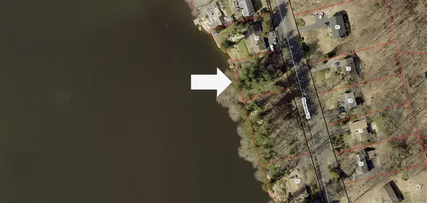 $399,000 | Pinewood Trail, Trumbull, CT 06611