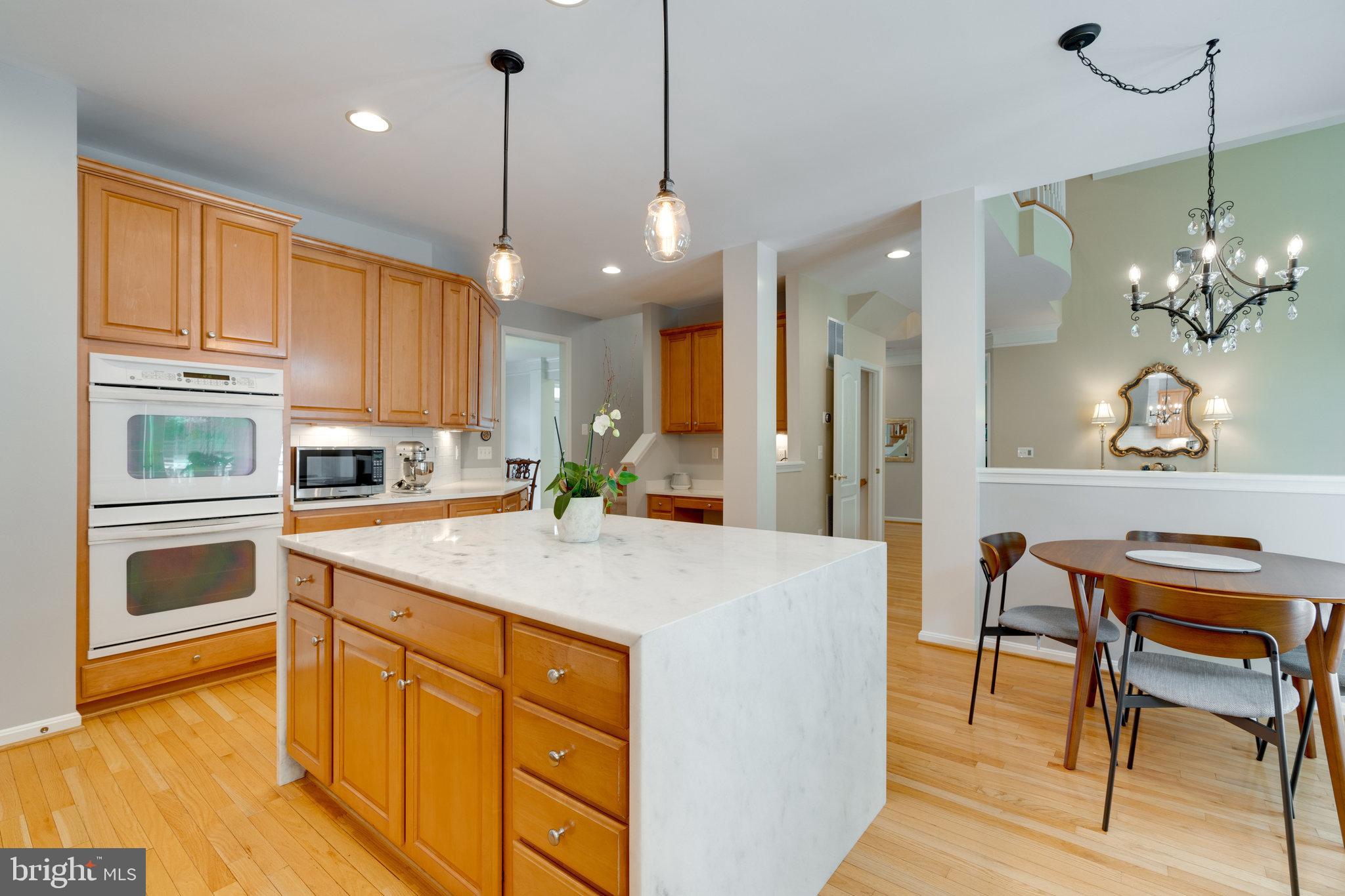 6241 Rolling Spring Court Springfield, VA 22152 - Photo 20 of 65