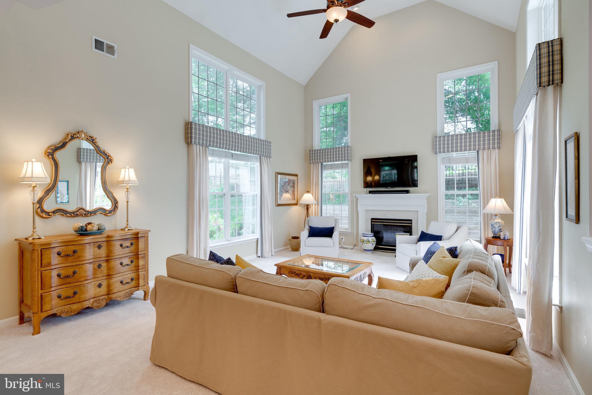 6241 Rolling Spring Court Springfield, VA 22152 - Photo 24 of 65 family/gathering room