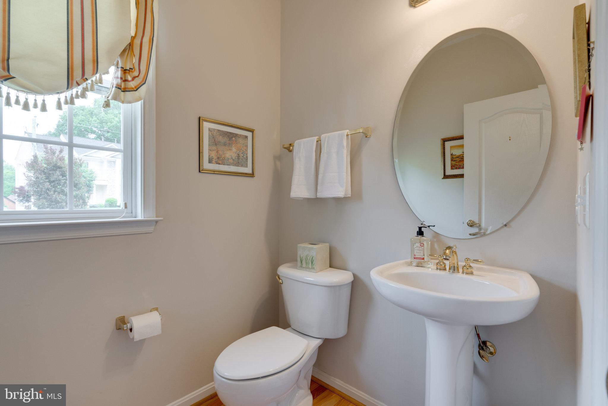 6241 Rolling Spring Court Springfield, VA 22152 - Photo 8 of 65 half-bath