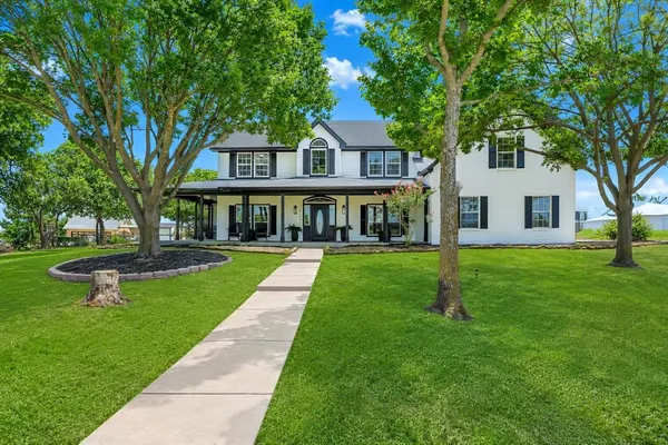 $875,000 | 3817 Ganzer Road West, Denton, TX 76207