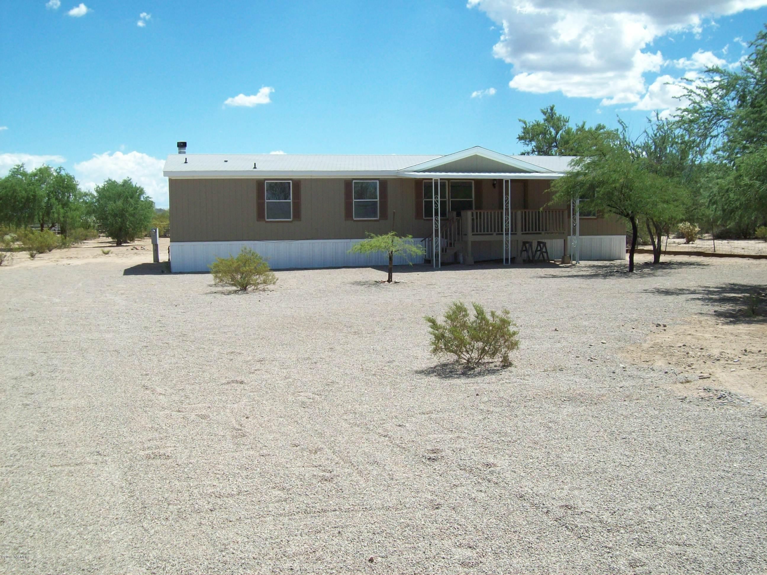 6700 North Guthrie Road Tucson, AZ 85743 - Photo 1 of 16 Gallery Image 1