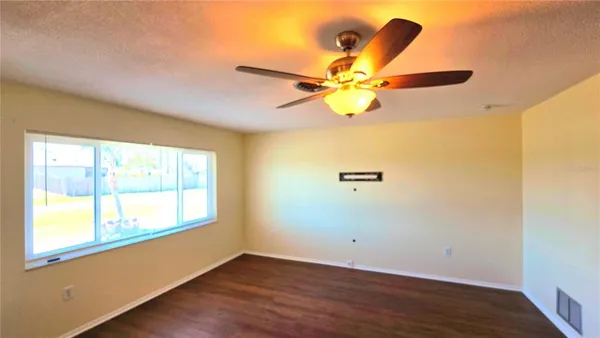 $1,495 | 1965 Forked Creek Drive, Englewood, FL 34223
