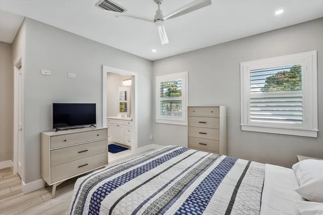 $7,500 | 425 Hugh Street, Jupiter, FL 33458