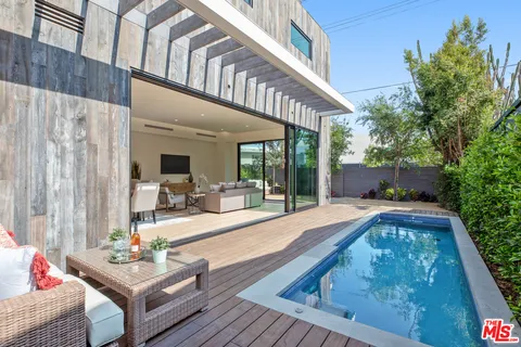 $5,299,000 | 1620 Electric Avenue, Venice, CA 90291