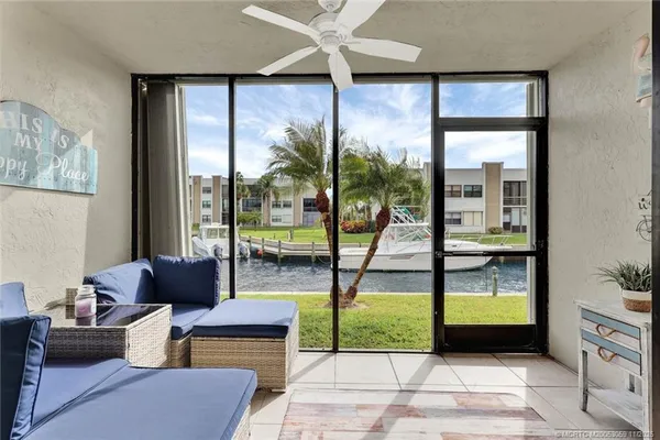 $369,000 | 1950 Southwest Palm City Road, Unit 9107, Stuart, FL 34994