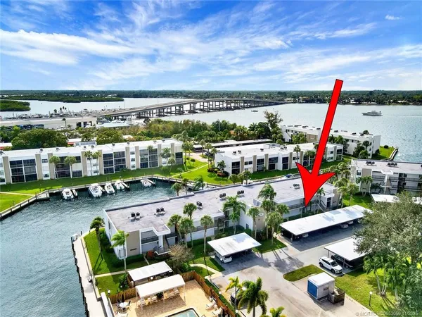 $369,000 | 1950 Southwest Palm City Road, Unit 9107, Stuart, FL 34994