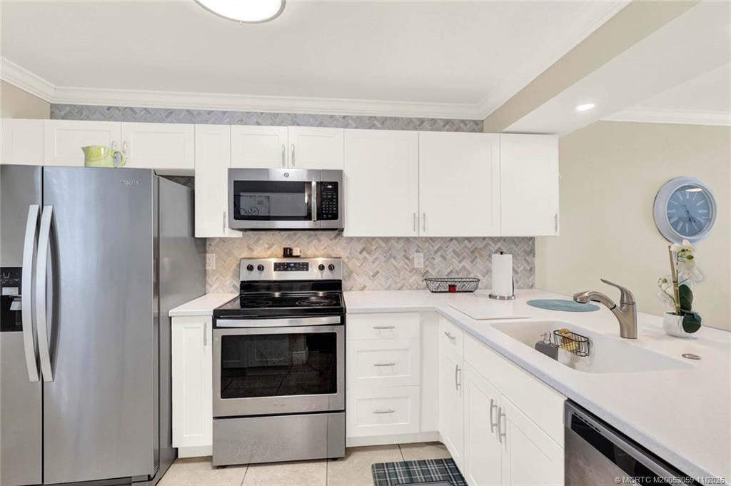 1950 Southwest Palm City Road, Unit 9107 Stuart, FL 34994 - Photo 7 of 51