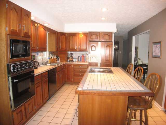 7075 Eagle Road Indianapolis, IN 46278 - Photo 3 of 12 Gallery Image 3
