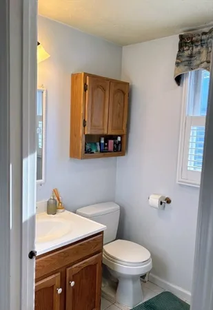 $2,900 | 16 Pinecrest Village, Unit 16, Hopkinton, MA 01748