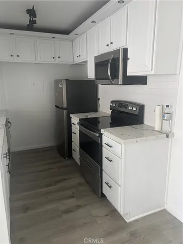 $265,000 | 5460 White Oak Avenue, Unit K207, Encino, CA 91316