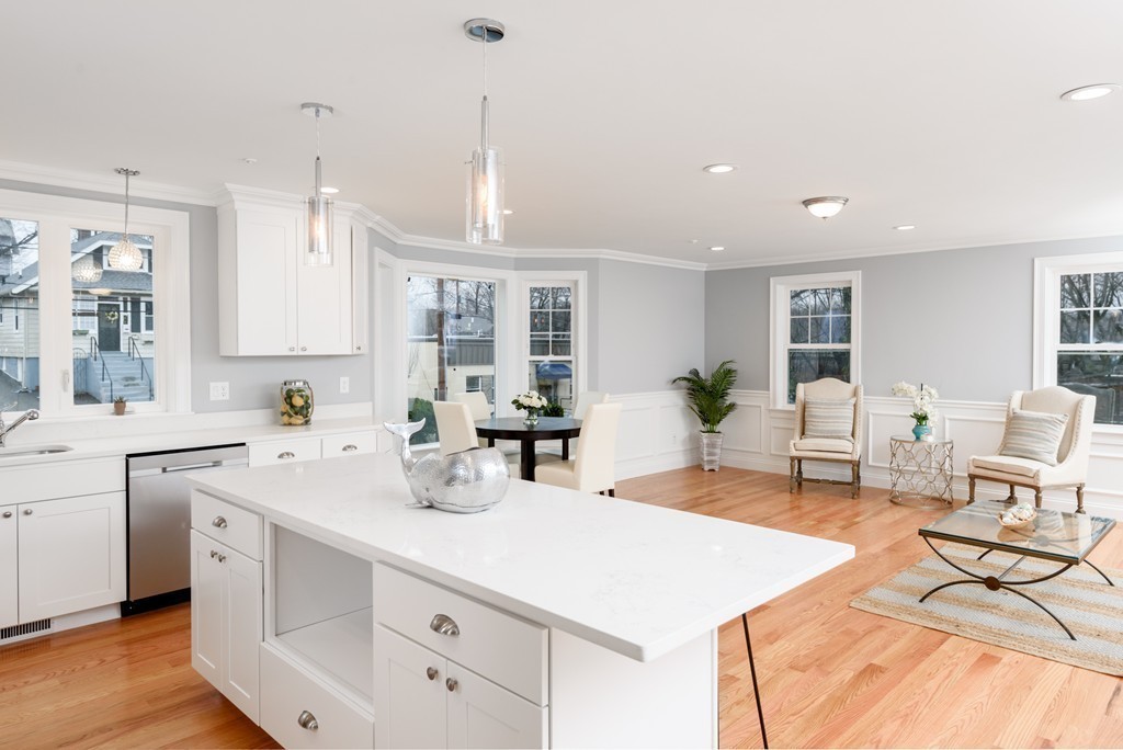 33 Oval Road, Unit 3 Quincy, MA 02170 - Photo 5 of 19 Gallery Image 5