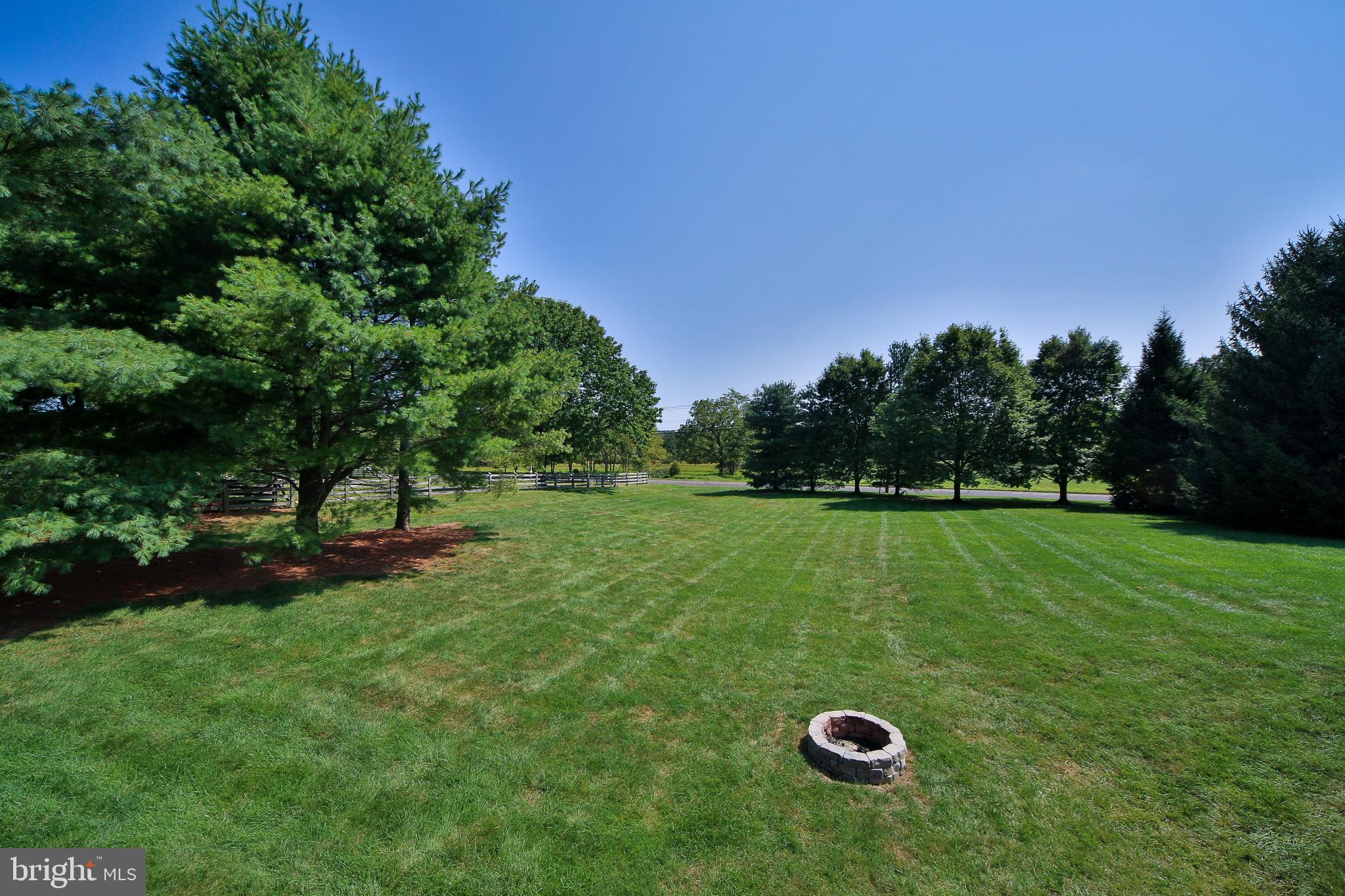 5503 Sanderling Road Doylestown, PA 18902 - Photo 32 of 35 Back/SideYard