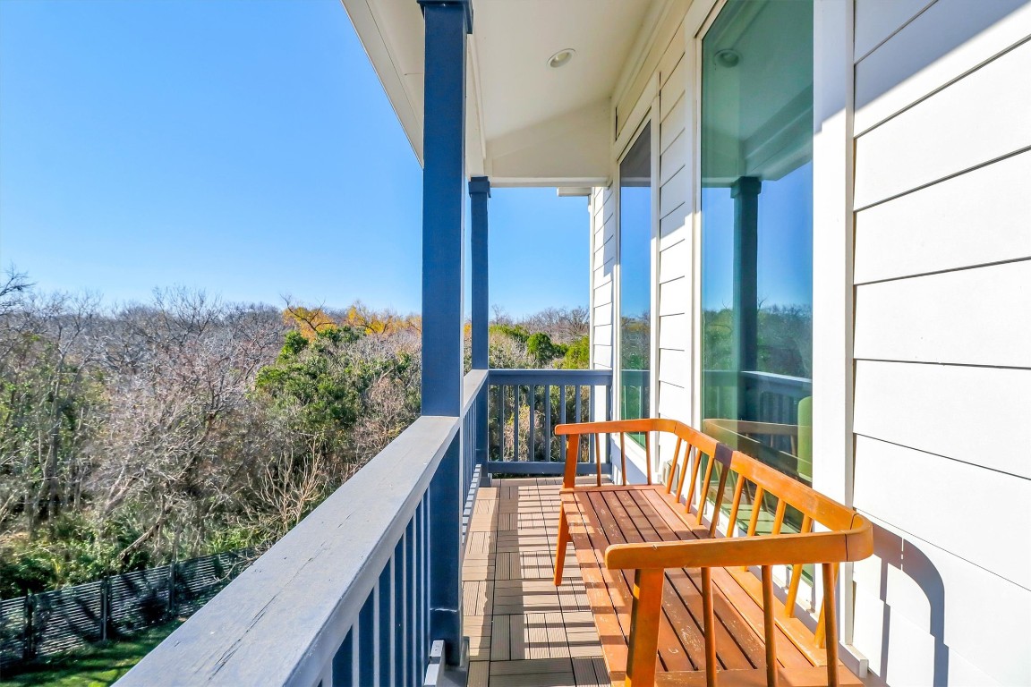 4806 Olive Sparrow Drive, Unit C Austin, TX 78723 - Photo 18 of 32 View of balcony