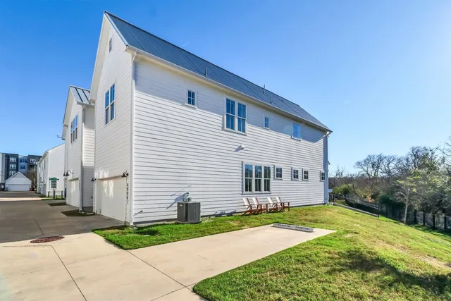 $3,195 | 4806 Olive Sparrow Drive, Unit C, Austin, TX 78723