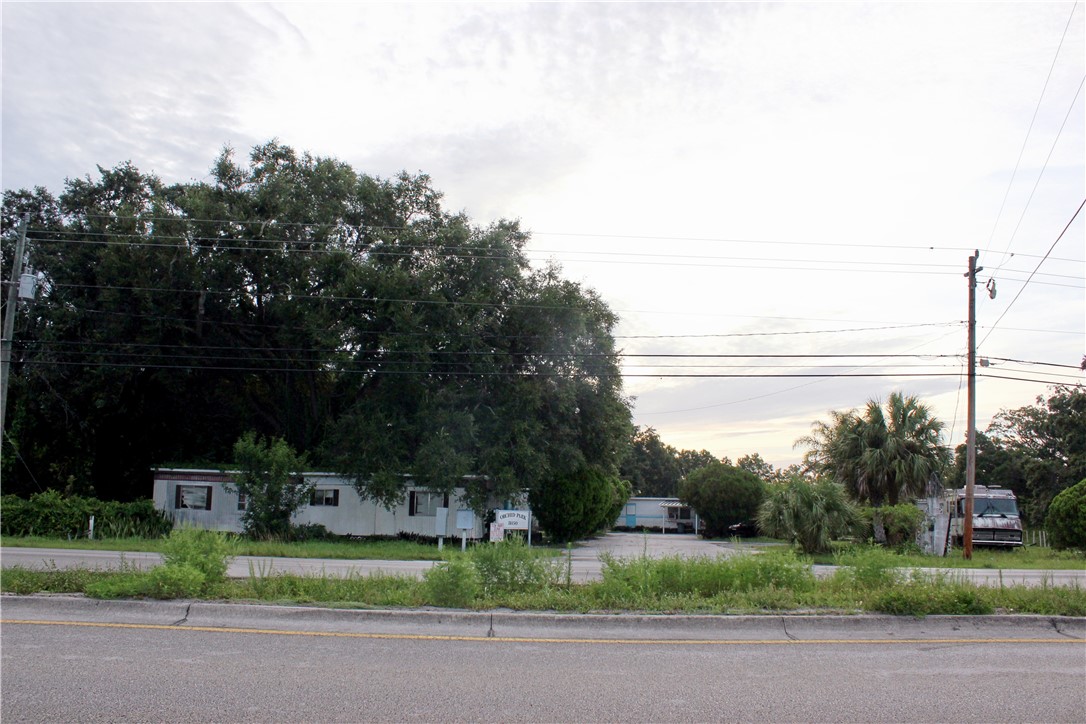 8050 Highway 1 Vero Beach, FL 32967 - Photo 6 of 16