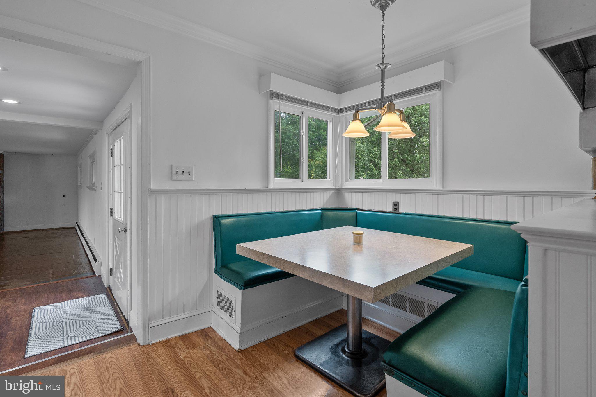 237 Aqueduct Road Newtown, PA 18940 - Photo 14 of 45 Gallery Image 14