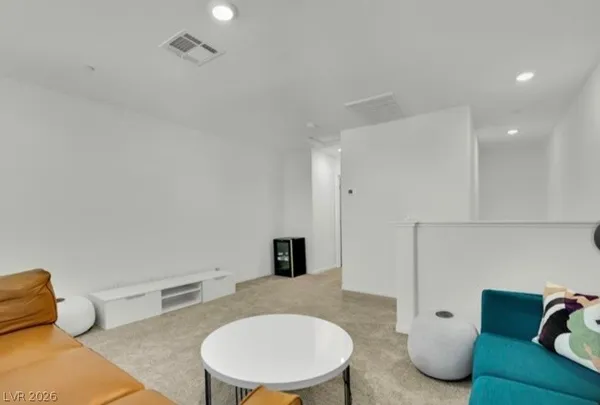 $2,400 | 5641 Fathom Blue Street, Las Vegas, NV 89148