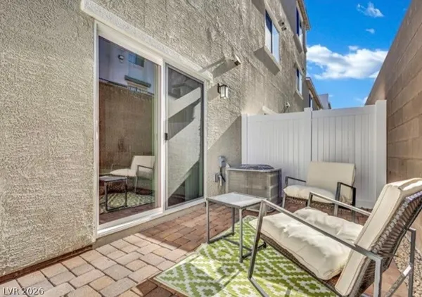 $2,400 | 5641 Fathom Blue Street, Las Vegas, NV 89148