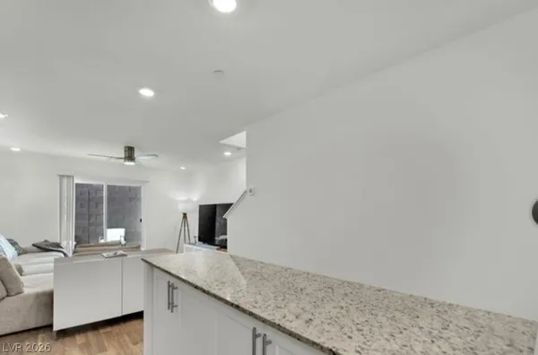 $2,400 | 5641 Fathom Blue Street, Las Vegas, NV 89148