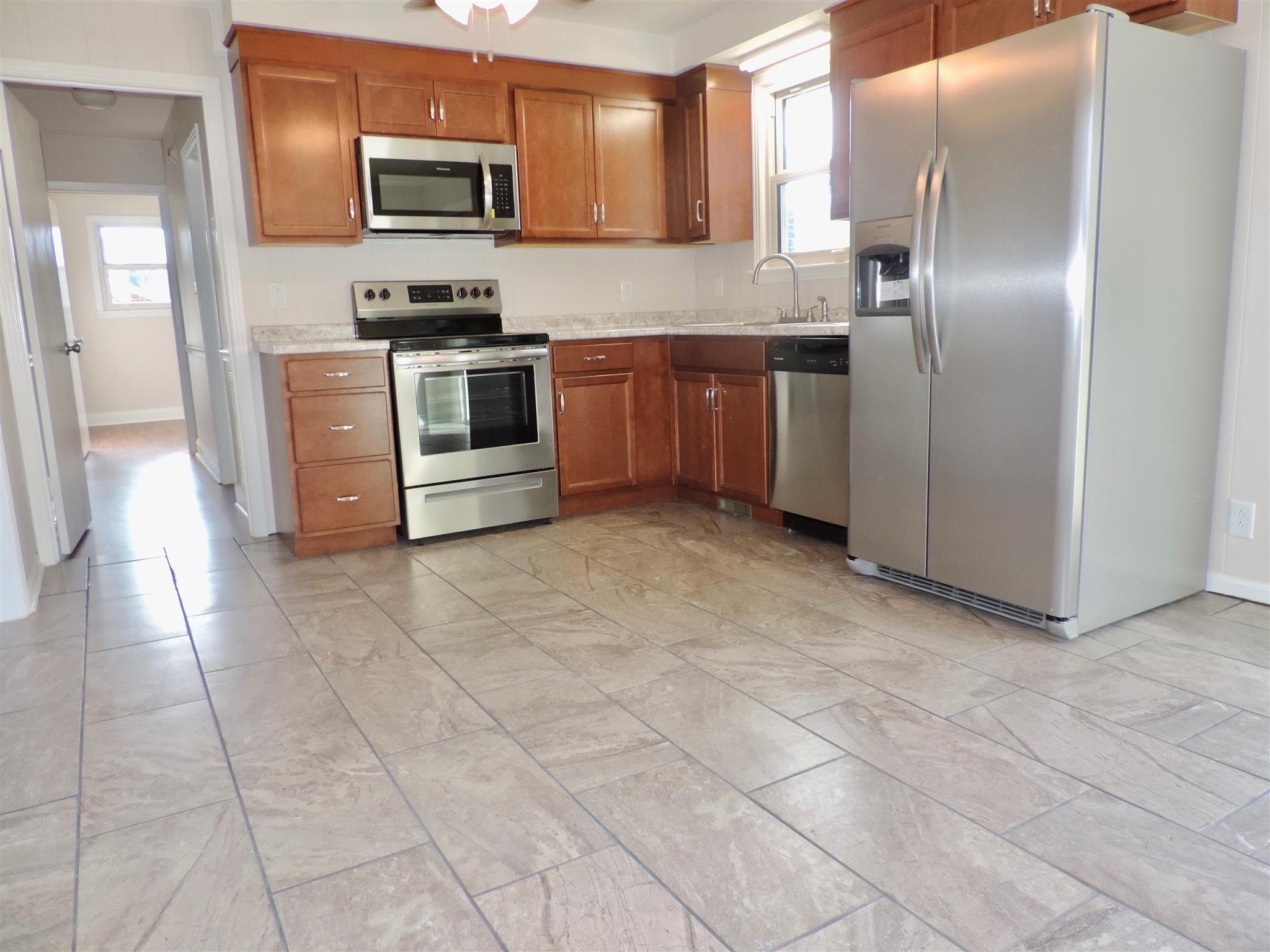 213 Jordan Road Clarksville, TN 37042 - Photo 1 of 25 Gallery Image 1