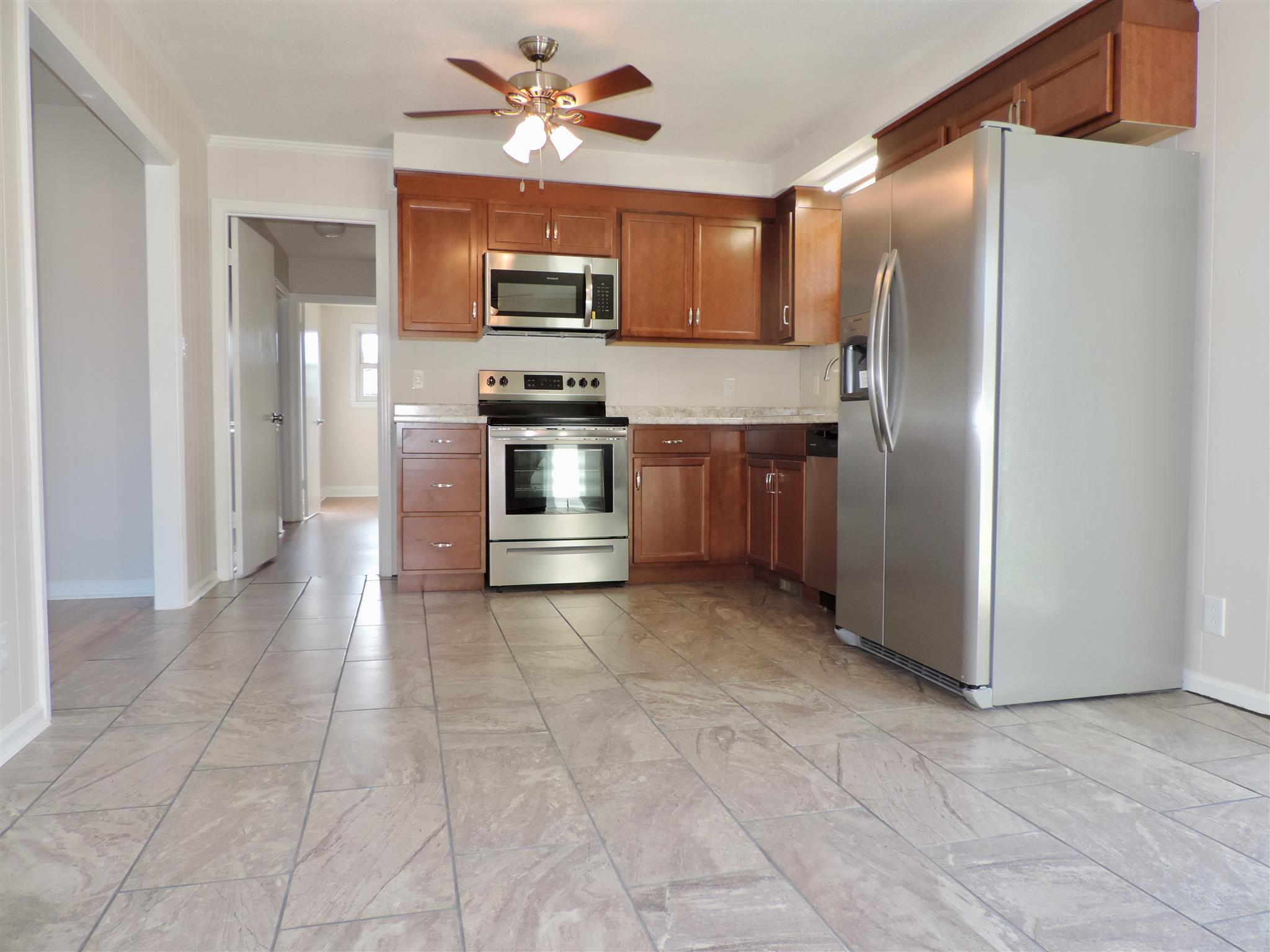 213 Jordan Road Clarksville, TN 37042 - Photo 9 of 25 Gallery Image 9