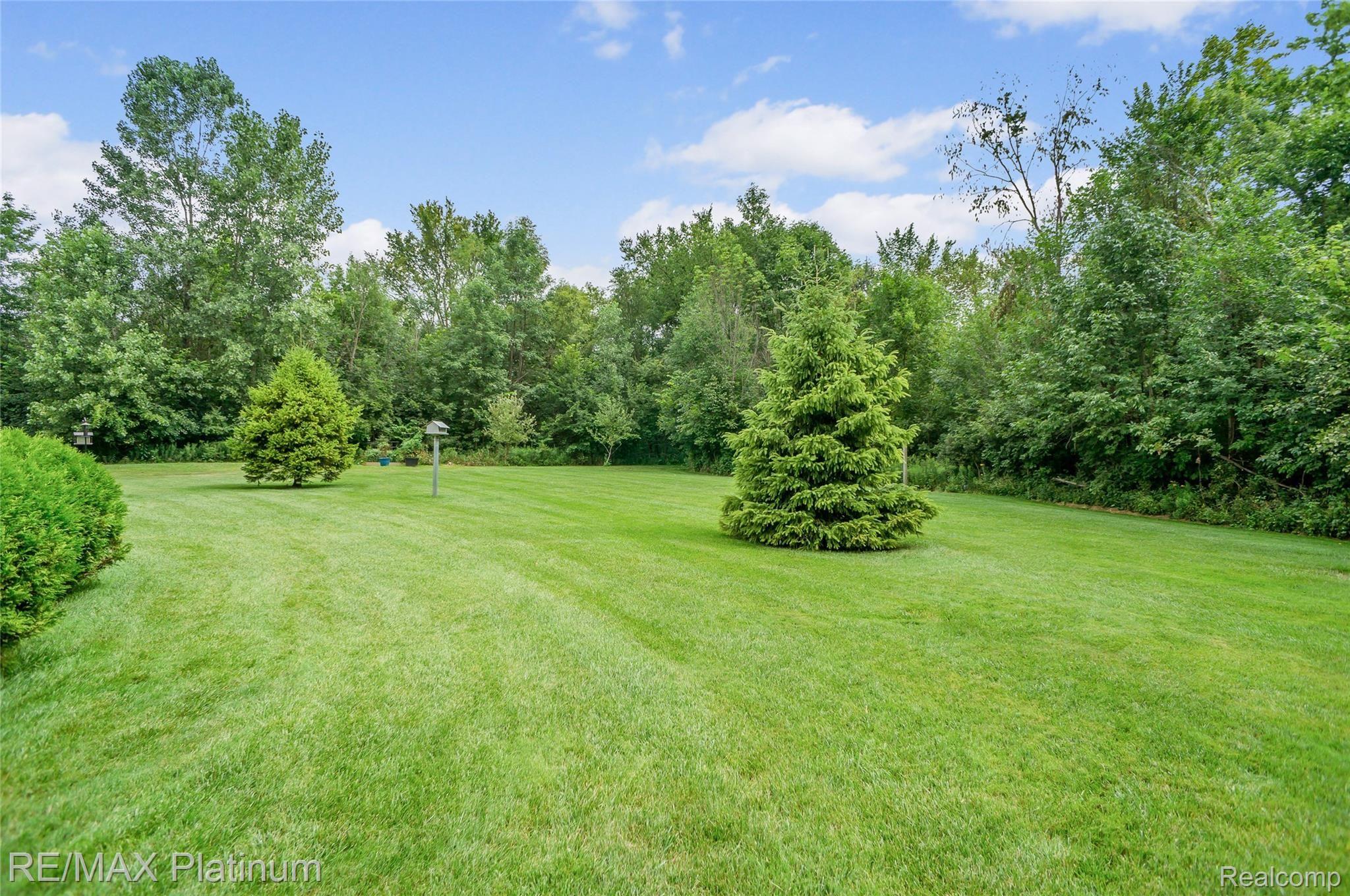 1503 County Farm Road Howell, MI 48843 - Photo 38 of 46 38.jpg