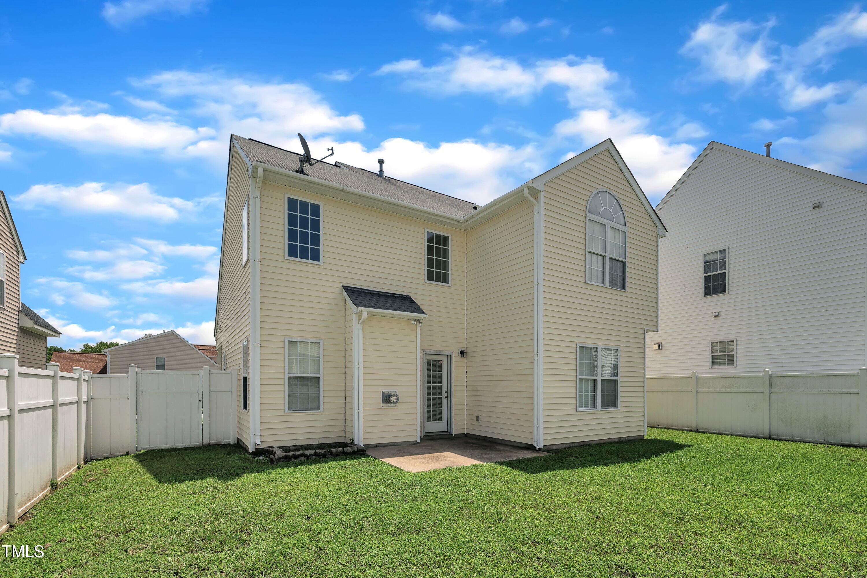 2020 Cartier Ruby Lane Raleigh, NC 27610 - Photo 32 of 36 32-2020 Cartier Ruby Ln-7