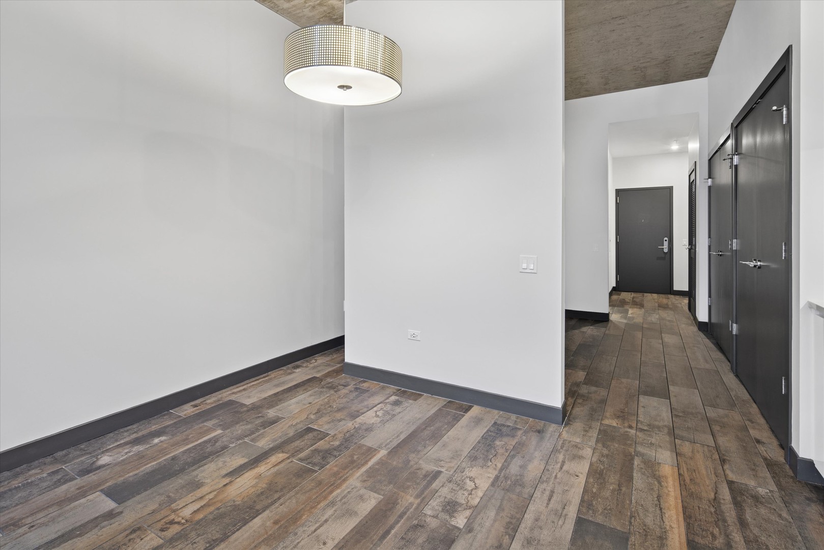 171 North Aberdeen Street, Unit 611 Chicago, IL 60607 - Photo 9 of 23