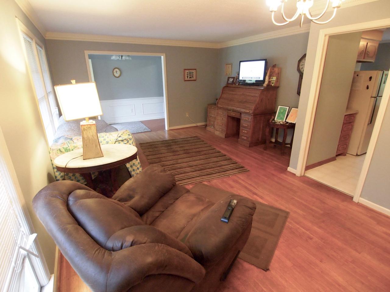 2544 Bengal Road North Charleston, SC 29406 - Photo 6 of 16 P1019928
