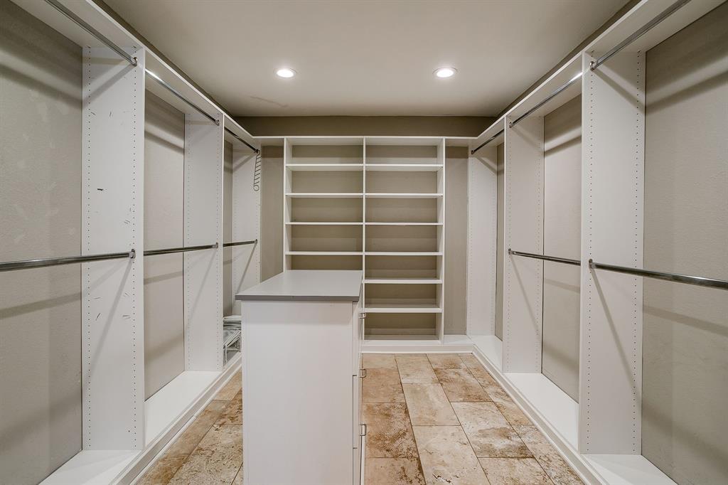 1304 Augusta Road Benbrook, TX 76126 - Photo 10 of 20 Gallery Image 10