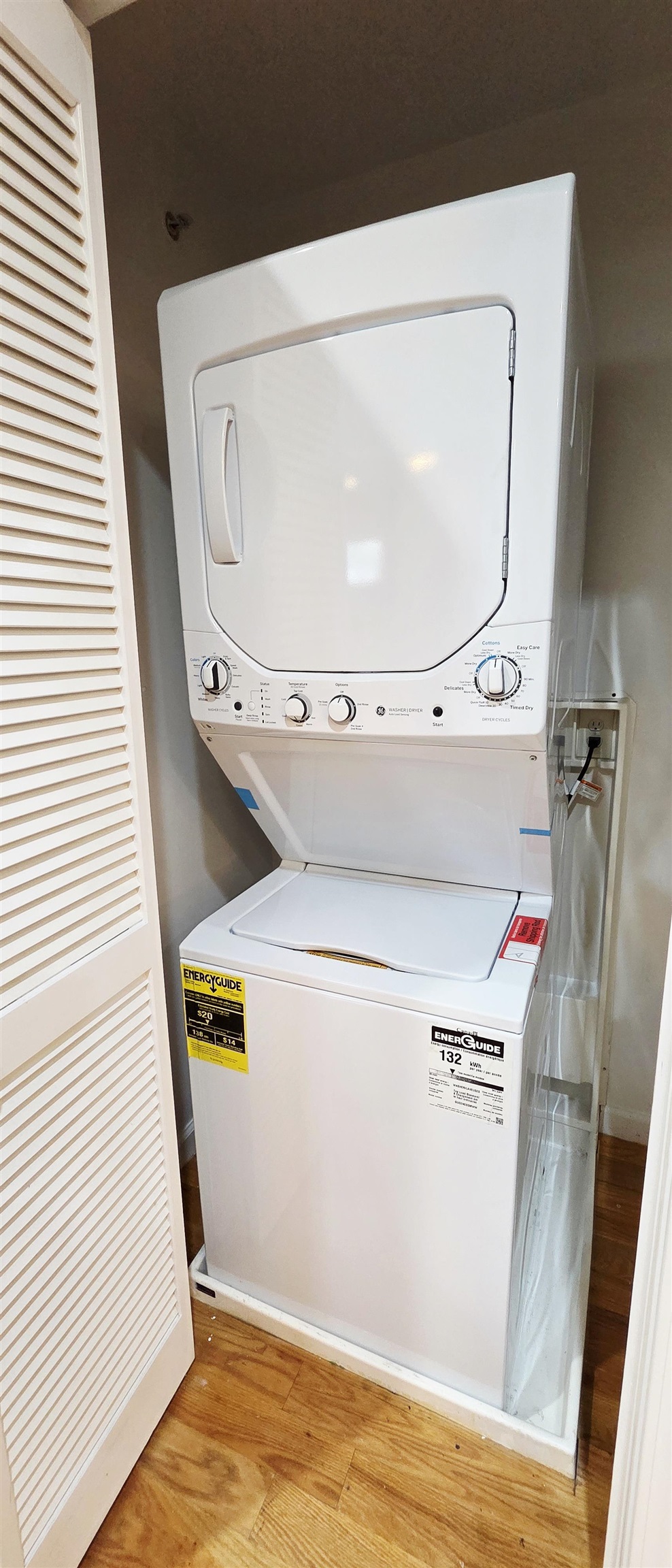 141 68th Street, Unit 7 Guttenberg, NJ 07093 - Photo 7 of 9 a utility room with washer and dryer