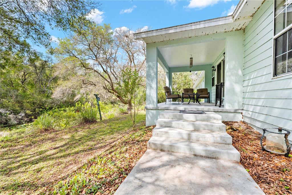 7347 Packingham Drive Webster, FL 33597 - Photo 60 of 75 a view of yard in front of house