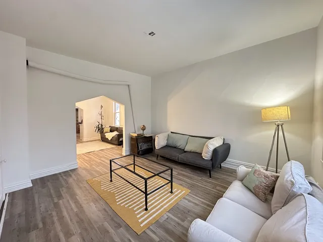 $2,195 | 1626 North Fairfield Avenue, Unit 2, Chicago, IL 60647