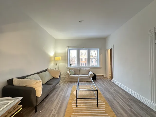 $2,195 | 1626 North Fairfield Avenue, Unit 2, Chicago, IL 60647