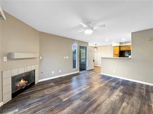$1,100 | 5211 Caspian Springs Drive, Unit 203, Las Vegas, NV 89120