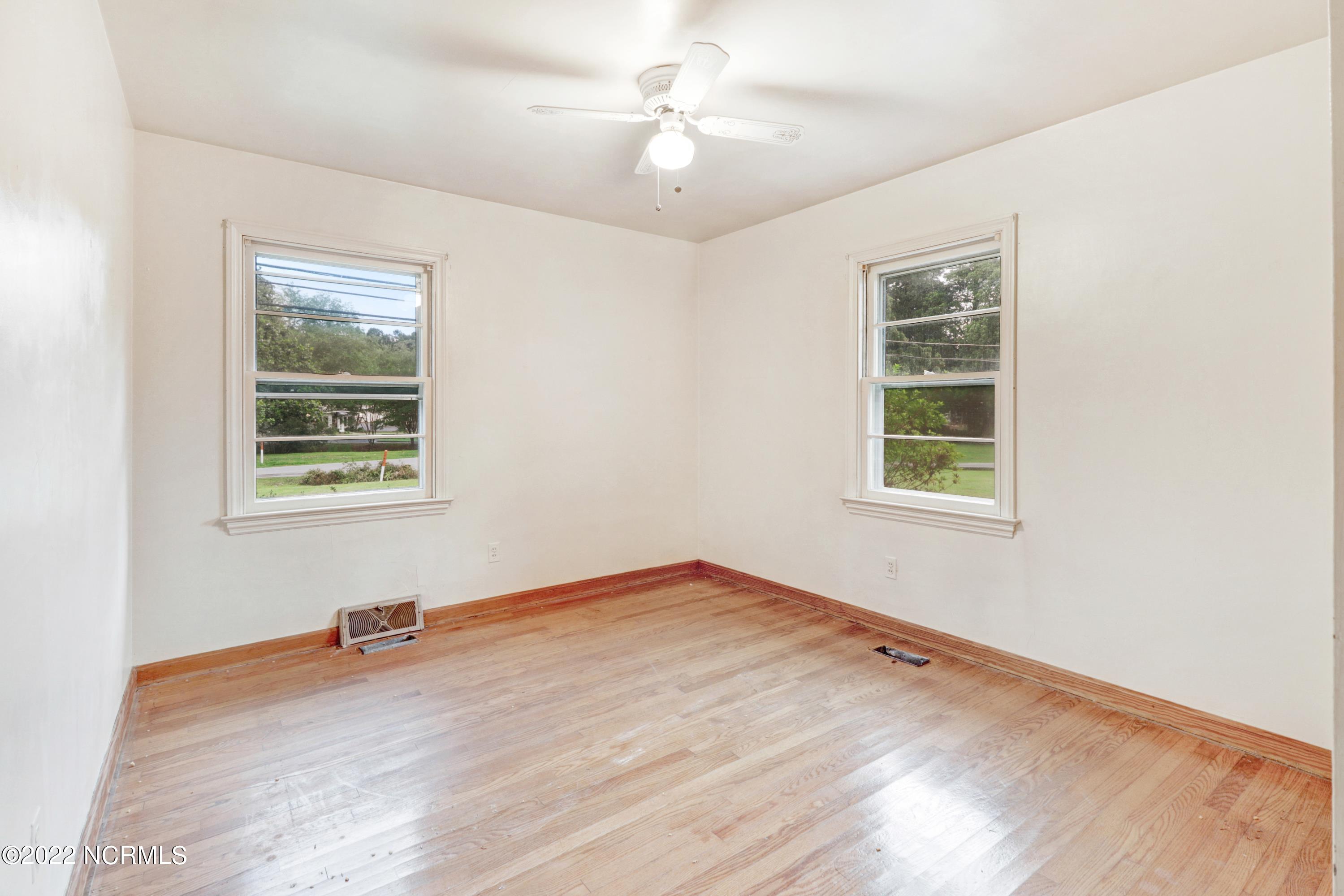 301 Smith Chapel Road Mount Olive, NC 28365 - Photo 12 of 13 22721BEE-E072-47CA-87B1-91BF14FDD7FA