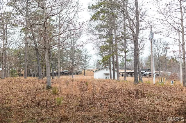 $850,000 | 19546 Golden Drive, Raymondville, MO 65555