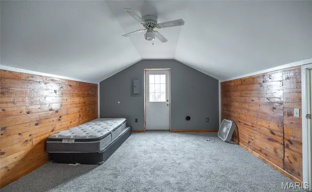 $850,000 | 19546 Golden Drive, Raymondville, MO 65555