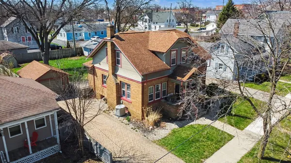 $339,900 | 421 East Clinton Street, Howell, MI 48843