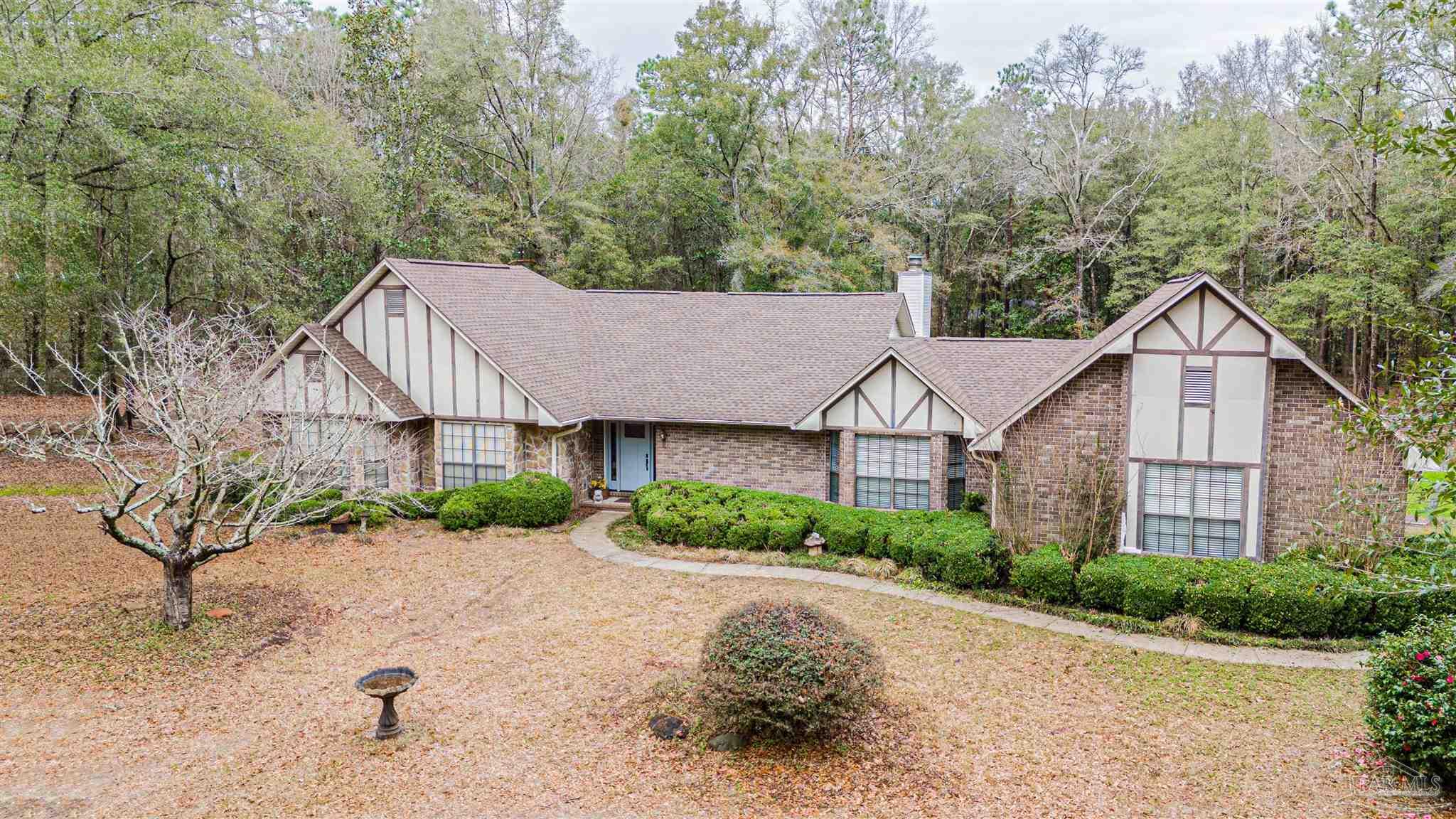 7170 Highway 95A North