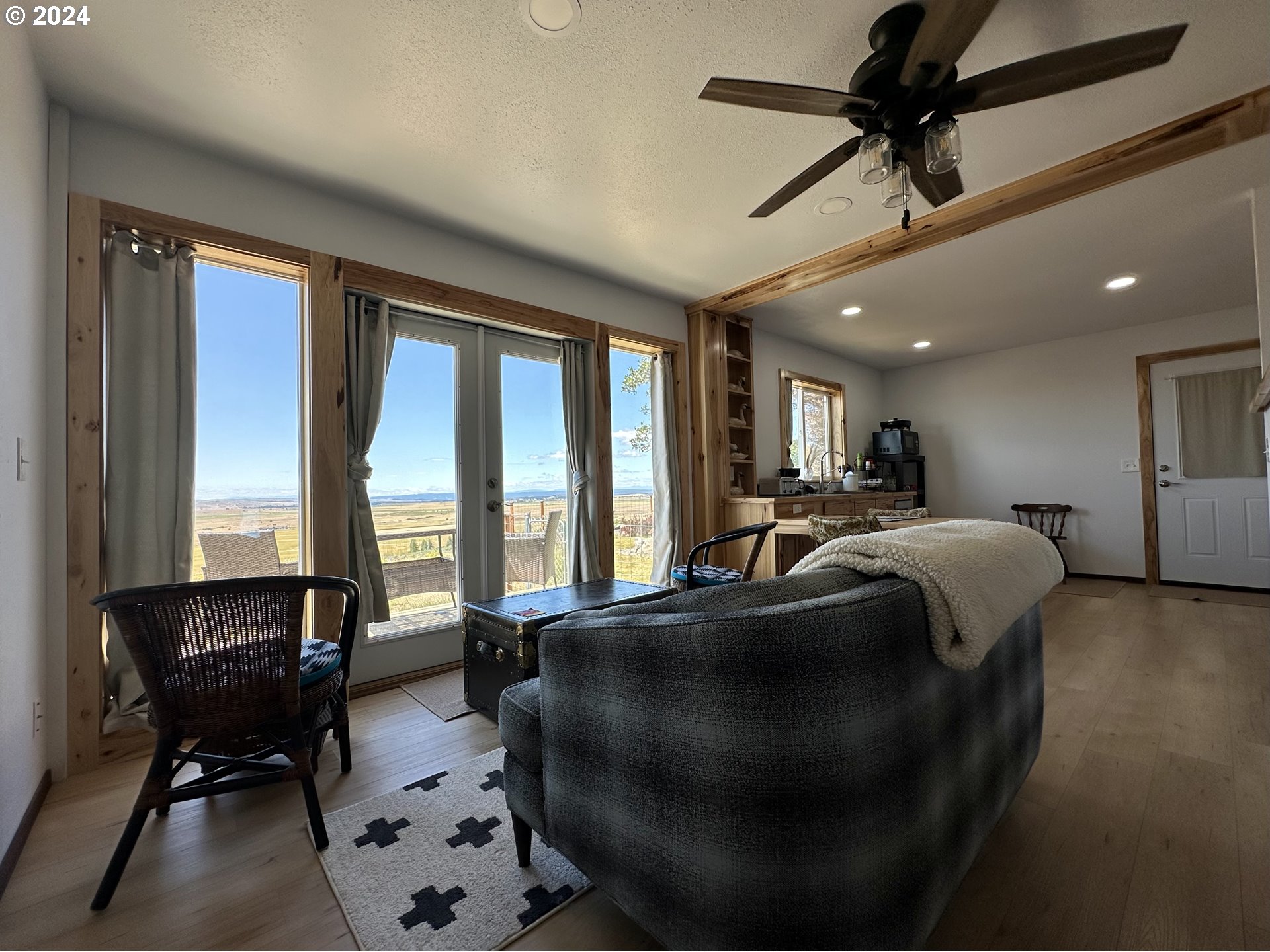 110 Eagle Drive Goldendale, WA 98620 - Photo 45 of 48 a bed room with a bed and a chair