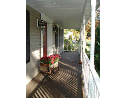 30 Broad Acres Farm Road Medway, MA 02053 - Photo 17 of 18 Gallery Image 17