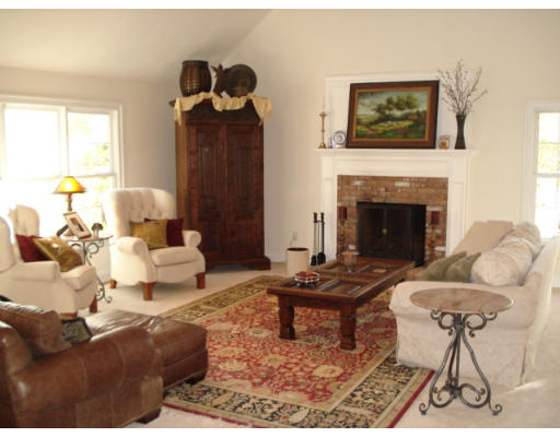30 Broad Acres Farm Road Medway, MA 02053 - Photo 2 of 18 Gallery Image 2