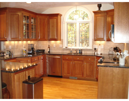 30 Broad Acres Farm Road Medway, MA 02053 - Photo 3 of 18 Gallery Image 3